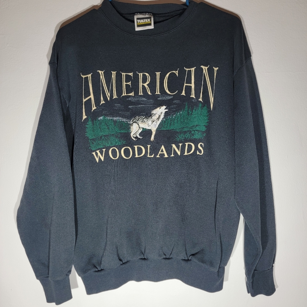 90s American Woodlands Wolf Sweatshirt